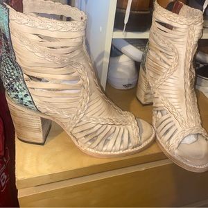 Freebird Bella Multi size 10